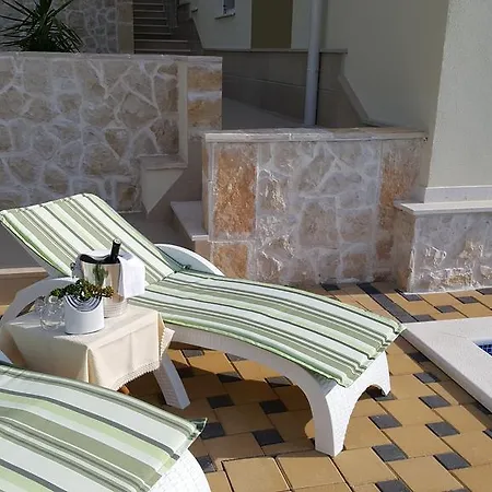 Luxury Star Lights - Heated Pool, Hot Tub, Gym, Billiard *
