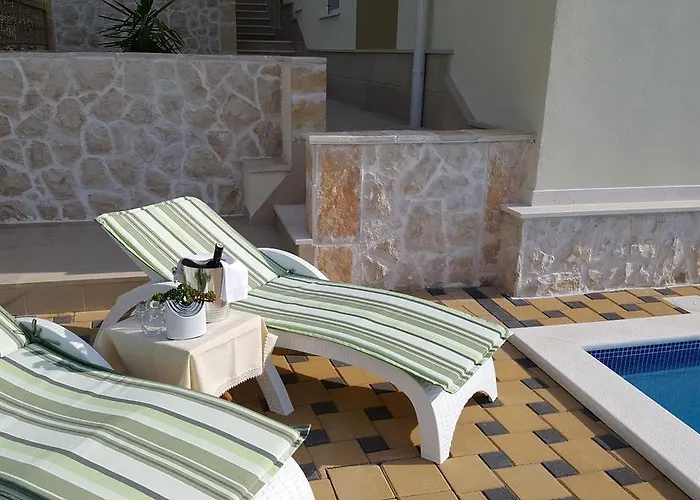 Luxury Star Lights - Heated Pool, Hot Tub, Gym, Billiard *