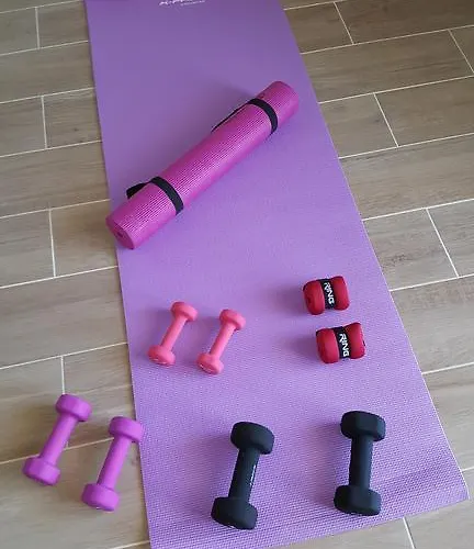 Luxury Star Lights - Heated Pool, Hot Tub, Gym, Billiard Villa *